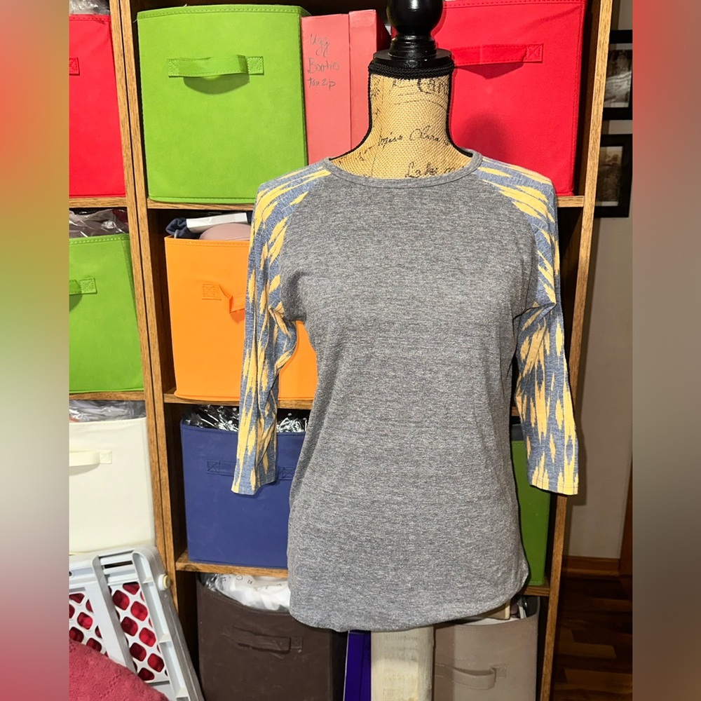 LuLaRoe Randy tee